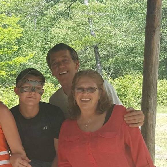 Meet your Posher, Pamela - Picture 1 of 1